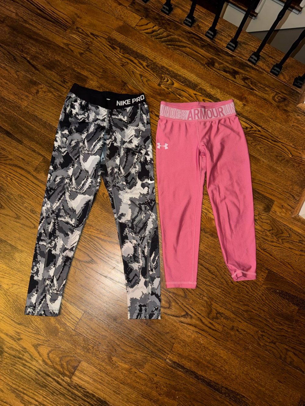 Under Armour Pink Girls' Athletic Leggings Logo Waistband Nike Pro Black/Gray